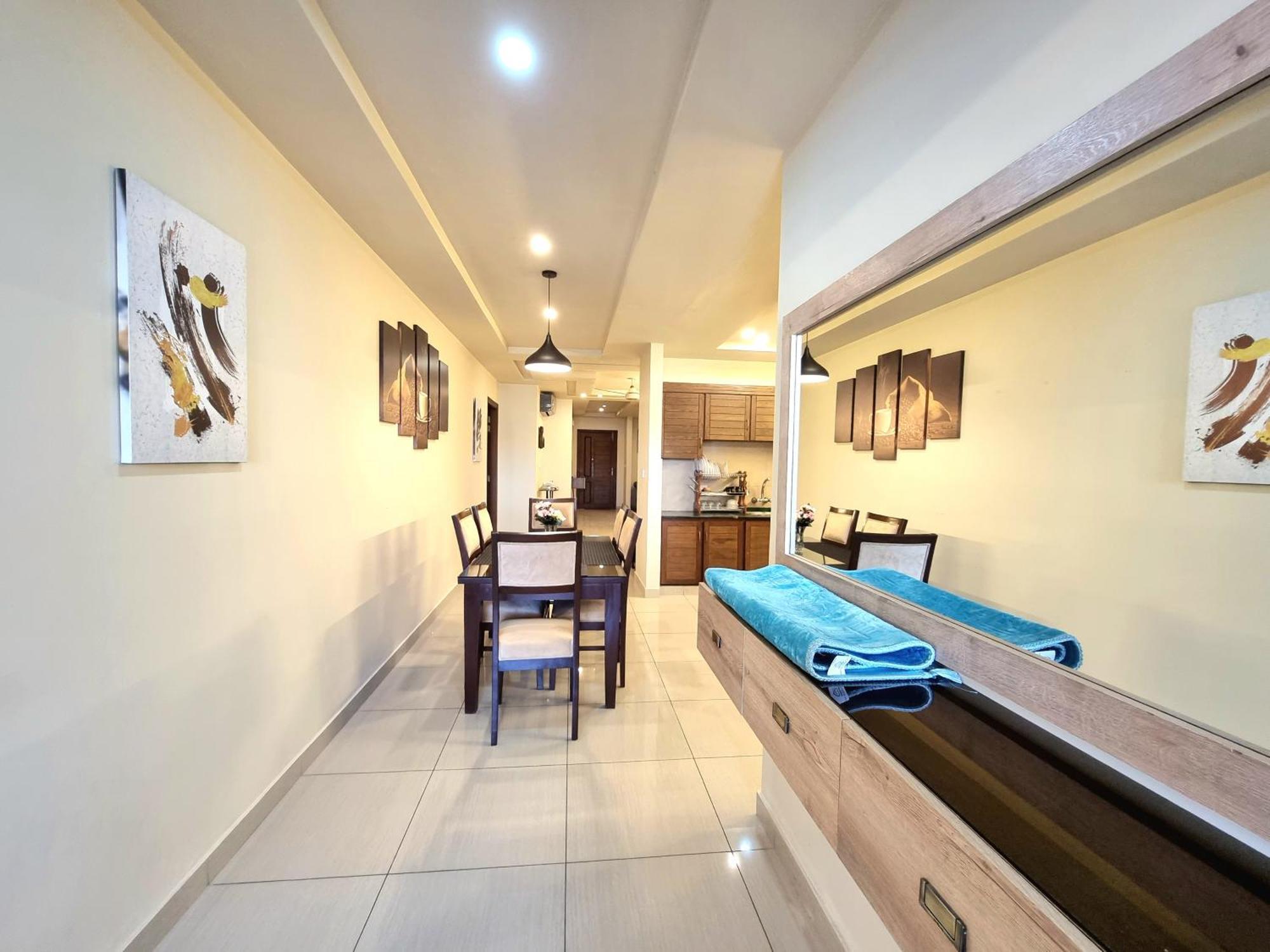 Luxurious Landing Apartments & Suites Bahria Town Rawalpindi Cameră foto